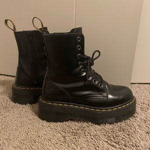 Doc Martens Jadon Platform